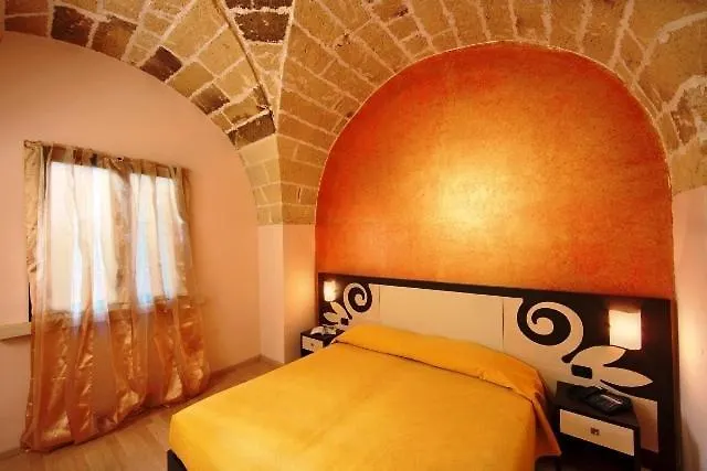 فندق Antica Rudiae Ricevimenti 3*